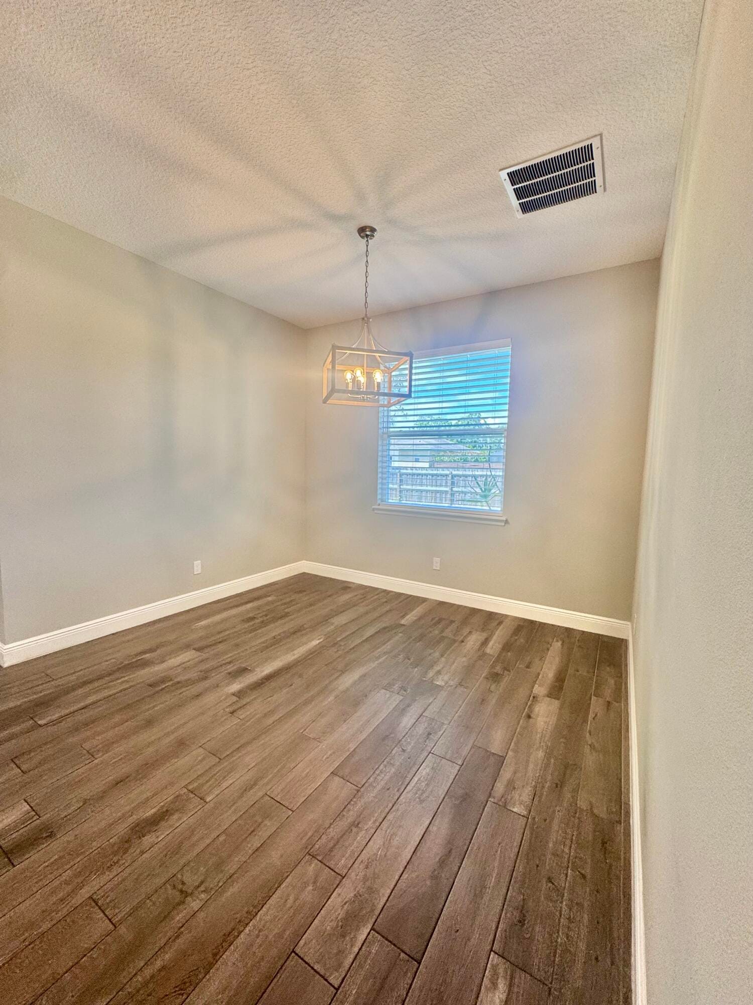 110 SW Pilsner Circle — photo 12