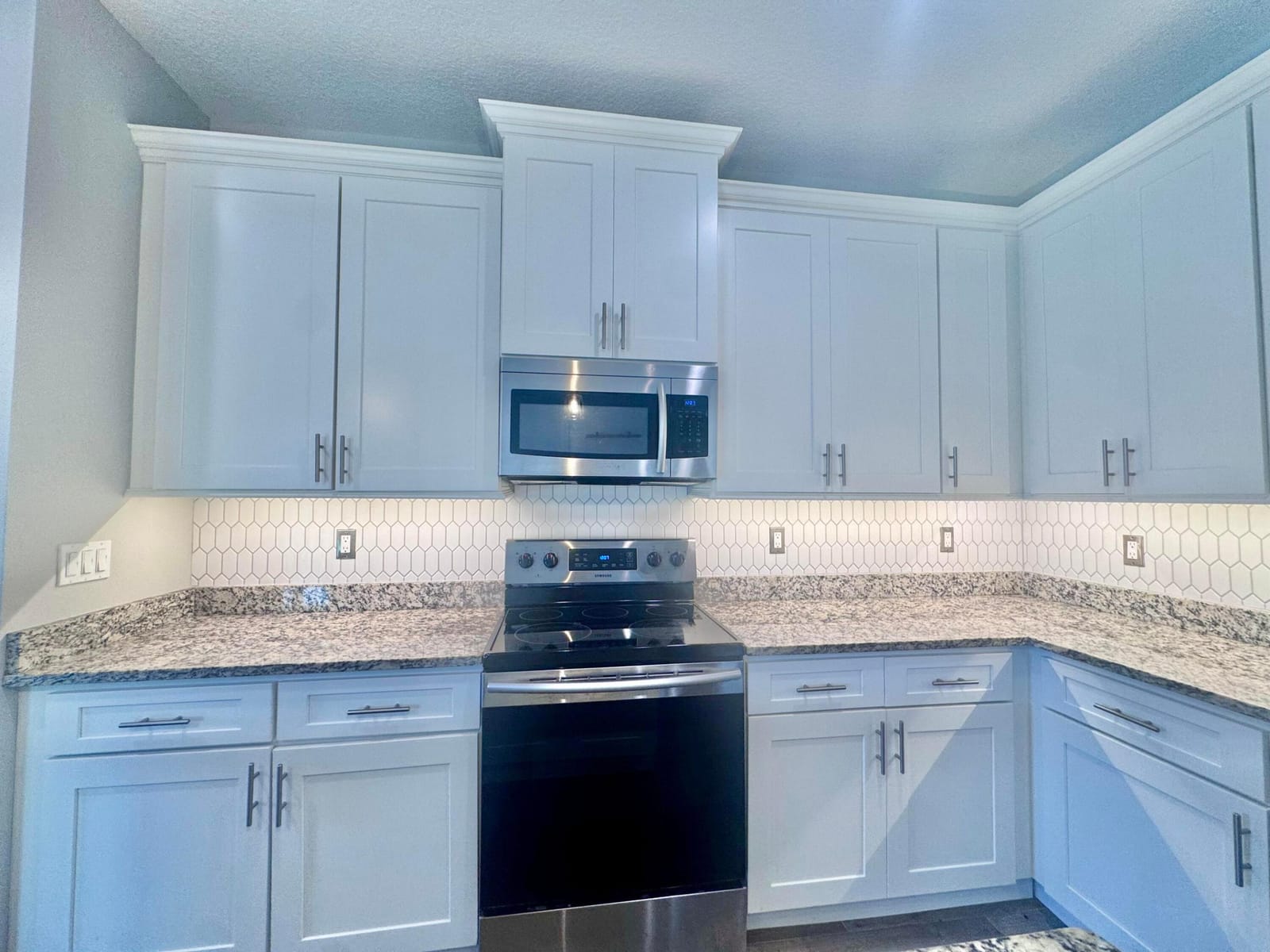 110 SW Pilsner Circle — photo 8