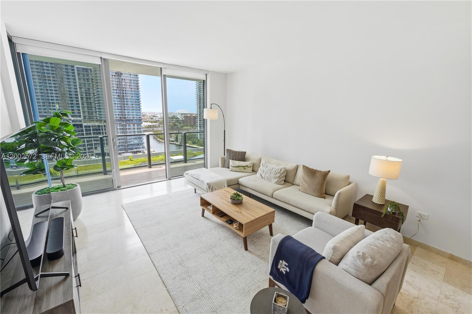 68 SE 6th Street 1106, Miami, FL 33131, Miami