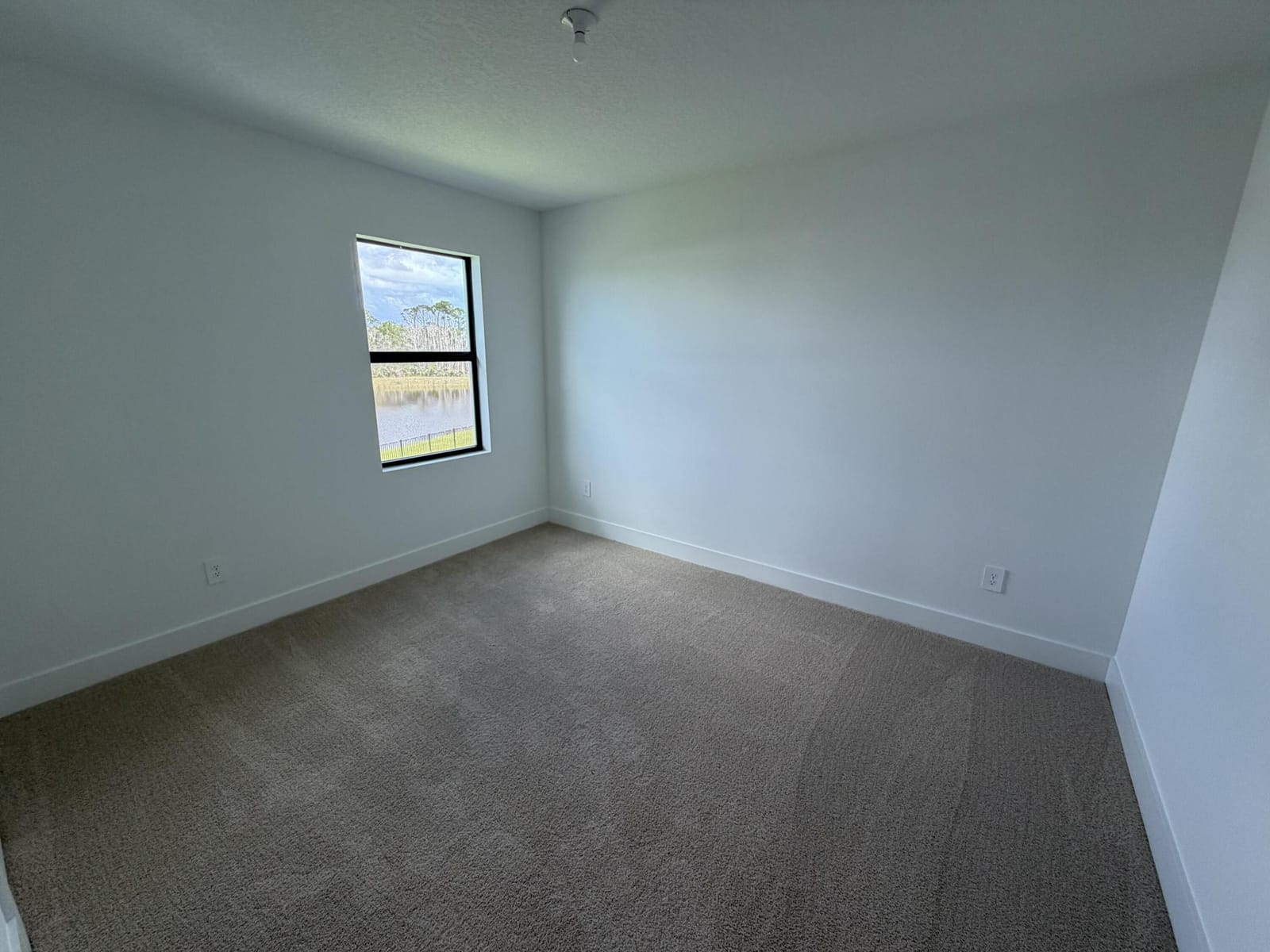 6781 SE Park Trace Drive — photo 8