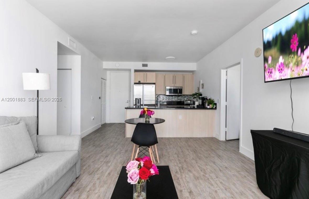 1111 SW 1st Avenue 3222-N — photo 3