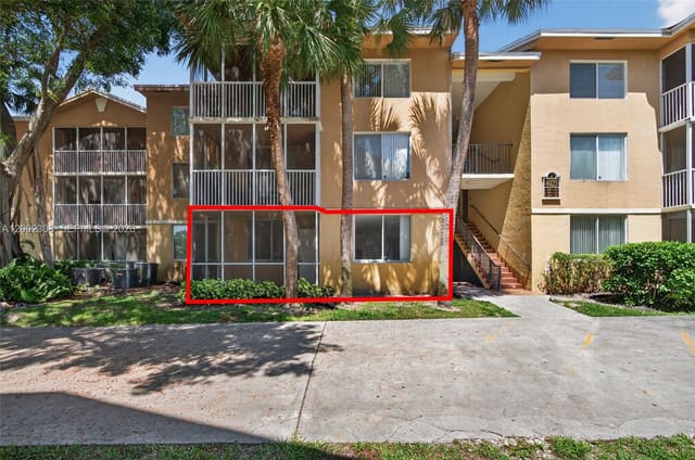 4025 W Mcnab Road E109, Pompano Beach, FL 33069