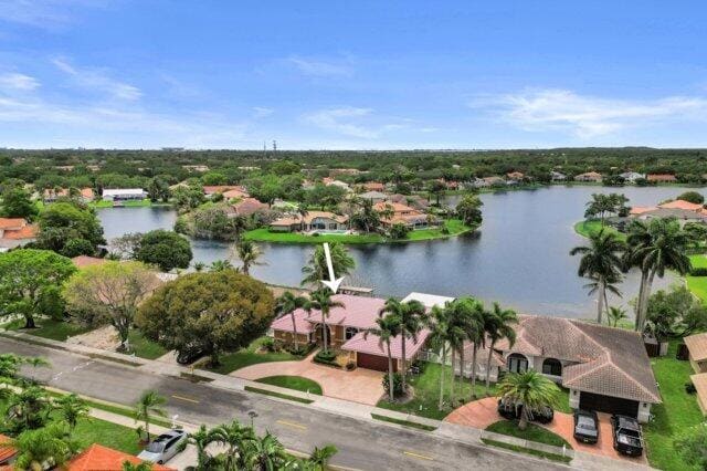 10248 SW 12th Street, Pembroke Pines, FL 33025