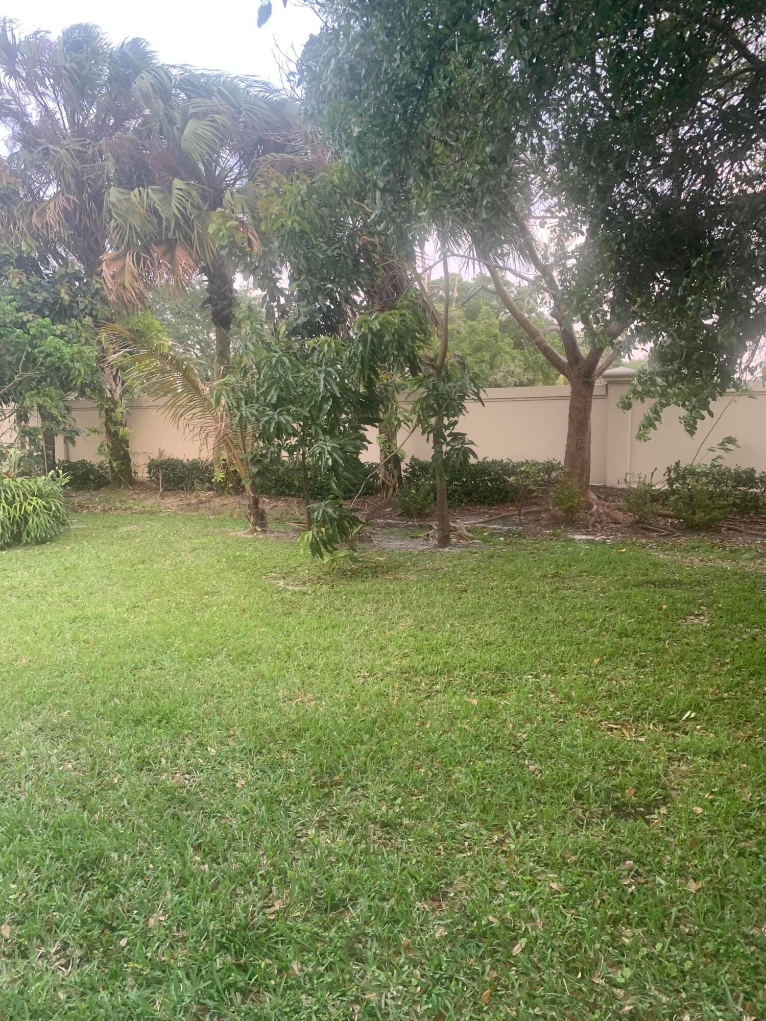433 Gazetta Way, West Palm Beach, FL 33413 photo 16