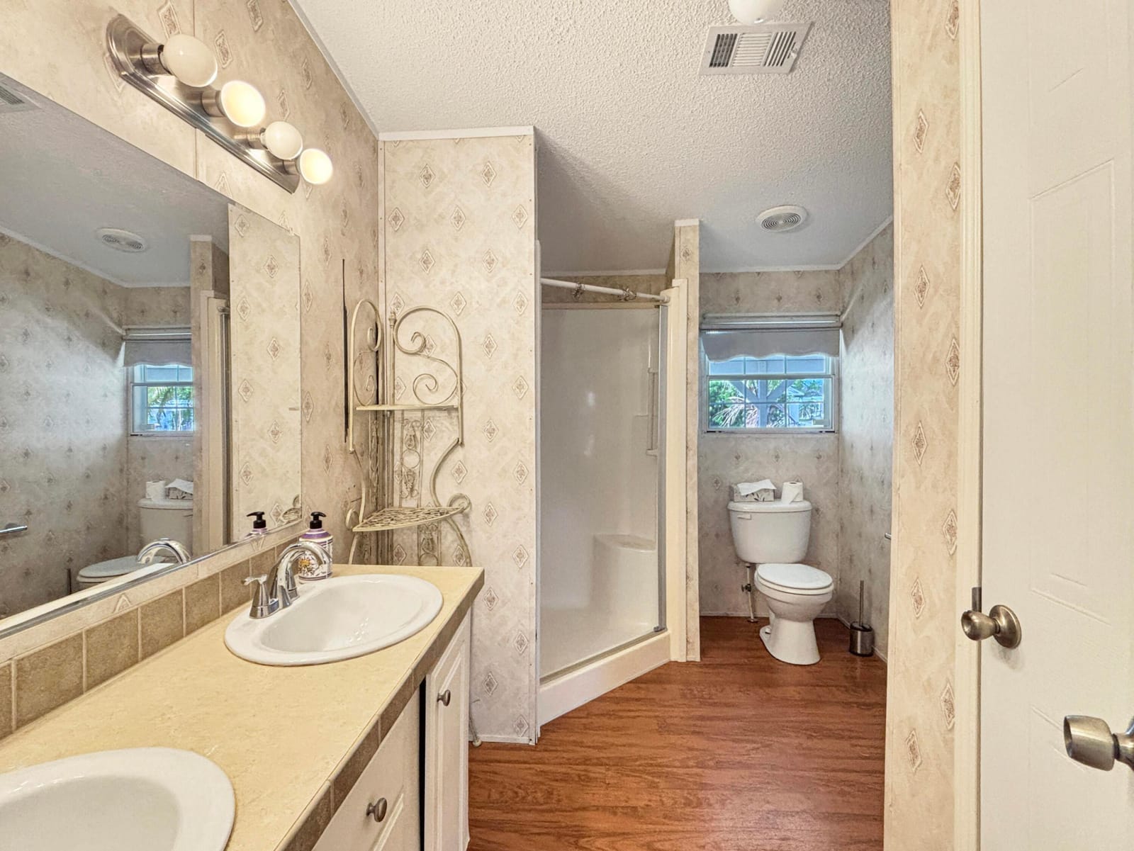 7568 SE Swan Avenue, Hobe Sound, FL 33455 photo 14
