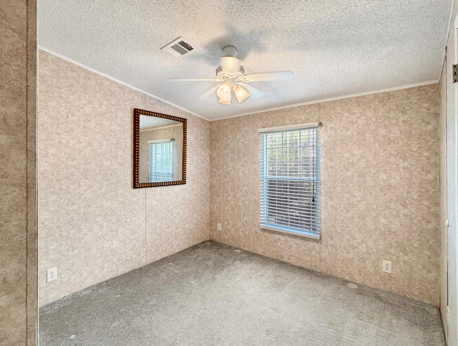7568 SE Swan Avenue, Hobe Sound, FL 33455 photo 16