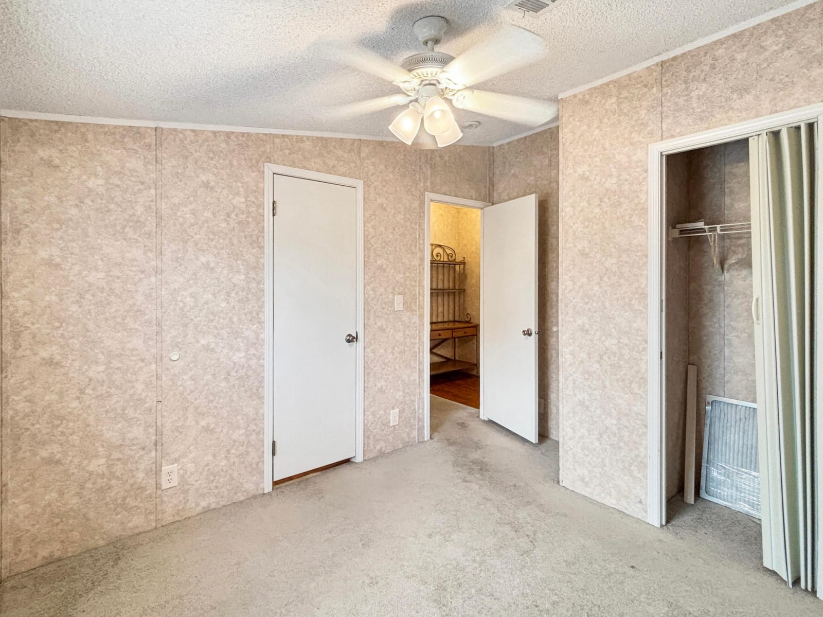 7568 SE Swan Avenue, Hobe Sound, FL 33455 photo 18
