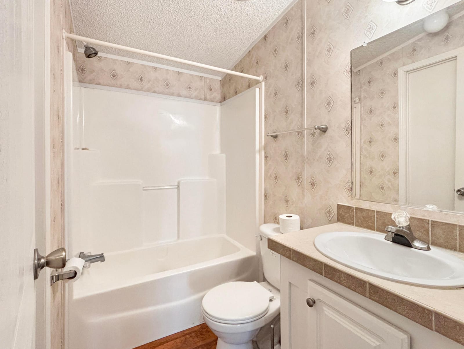 7568 SE Swan Avenue, Hobe Sound, FL 33455 photo 19