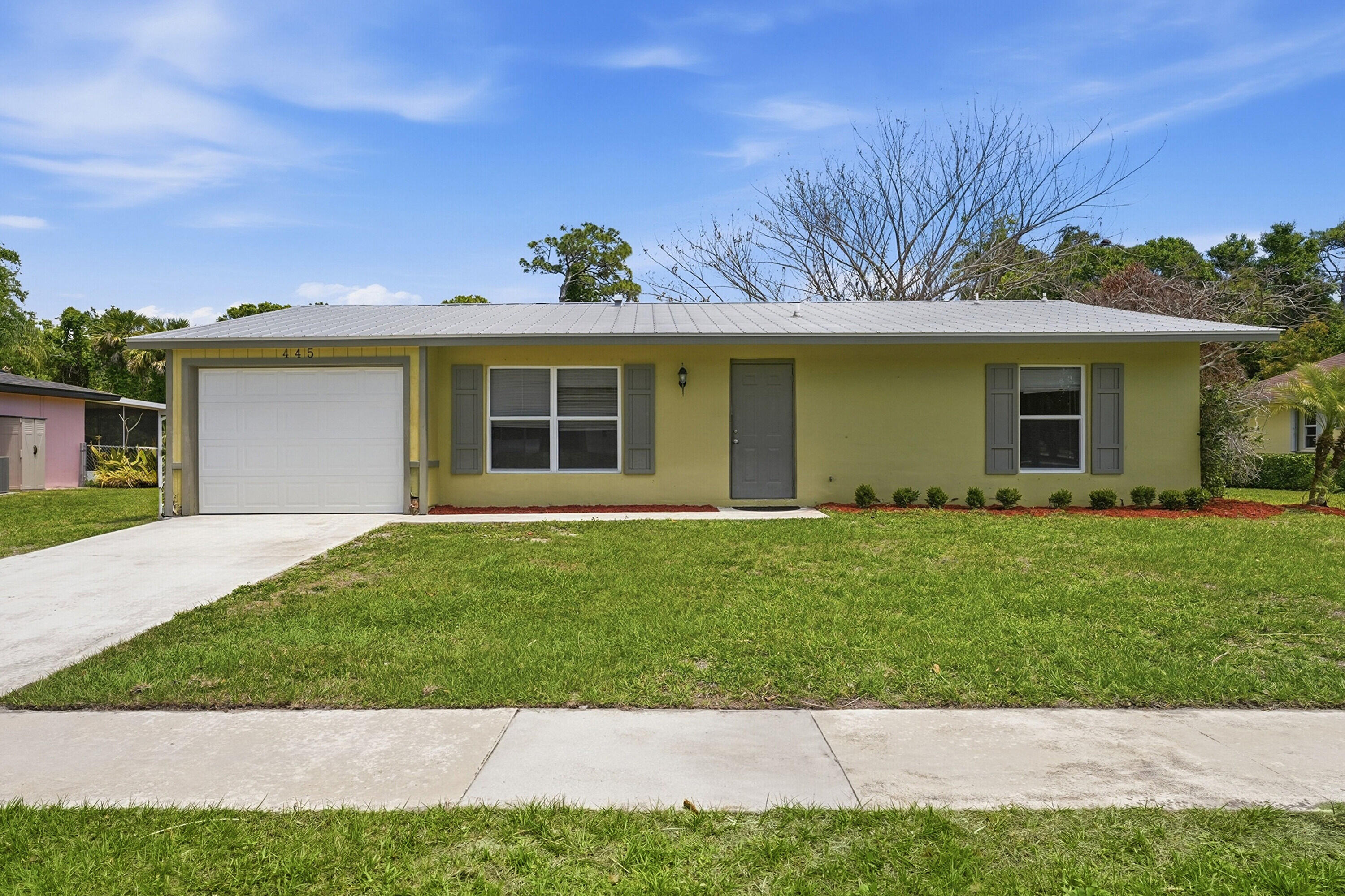445 NE Armory Circle, Port St. Lucie, FL 34983, Port St Lucie