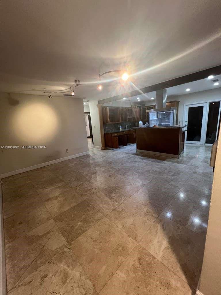 6900 SW 22nd Street, Miami, FL 33155 photo 24