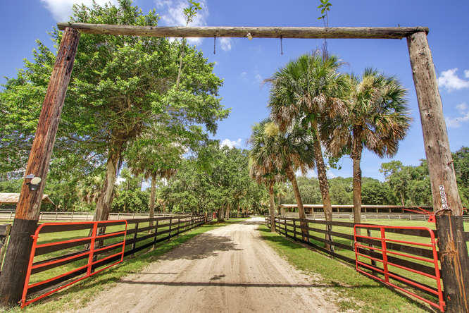 2833 F Road, Loxahatchee Groves, FL 33470, Loxahatchee Groves