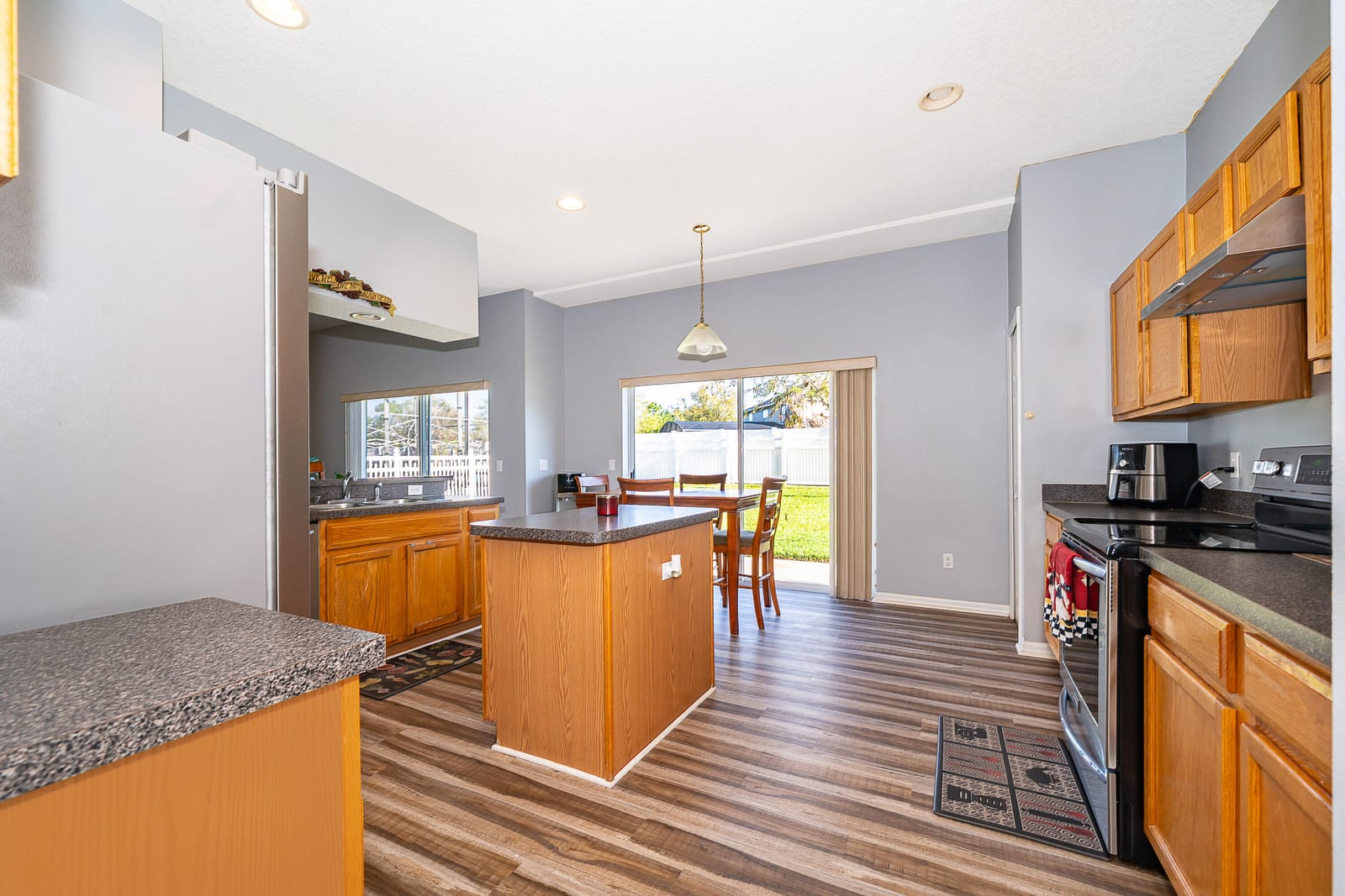 2591 Dover Glen Circle — photo 8