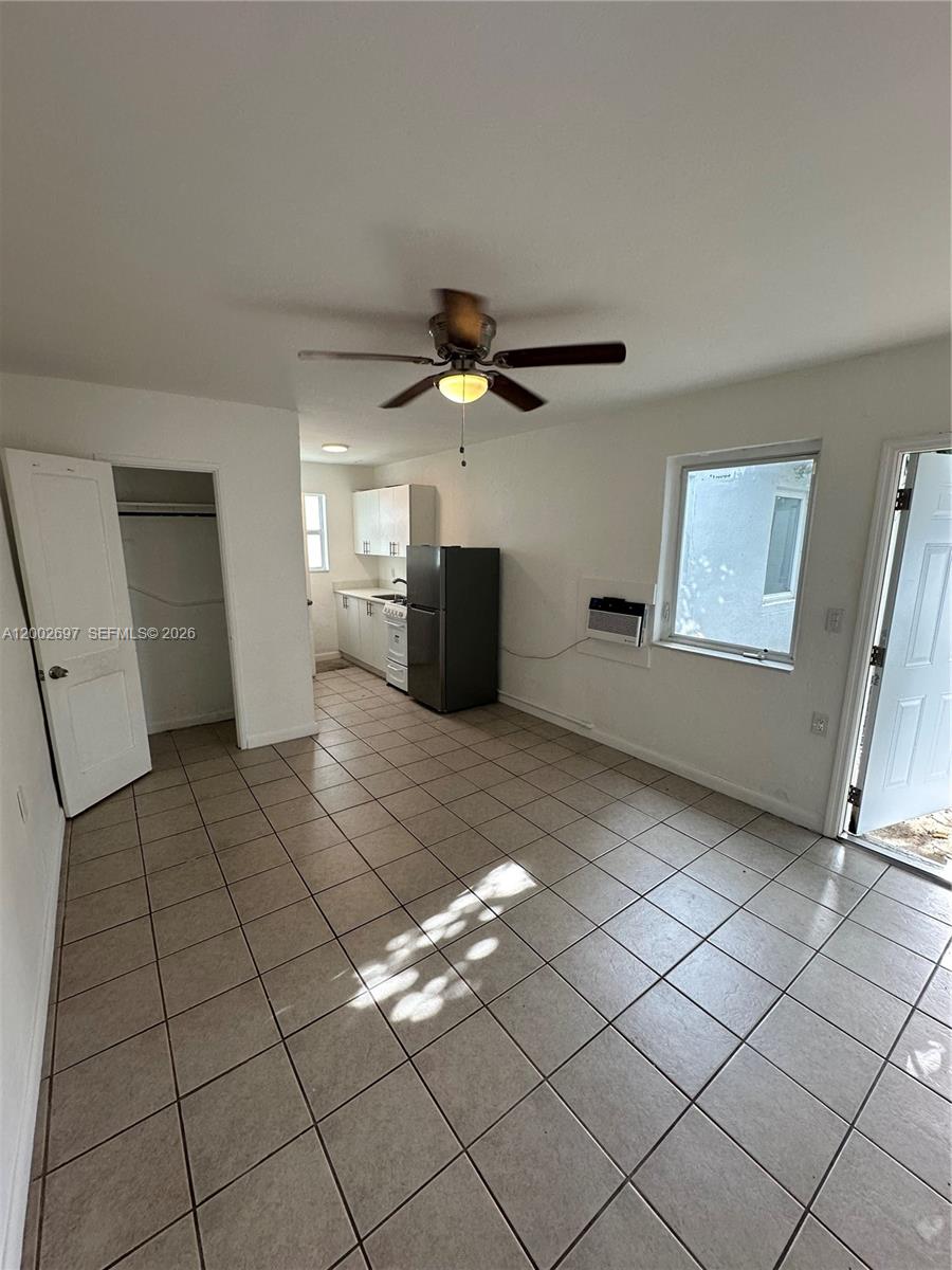 480 SW 10th Street 6, Miami, FL 33130, Miami