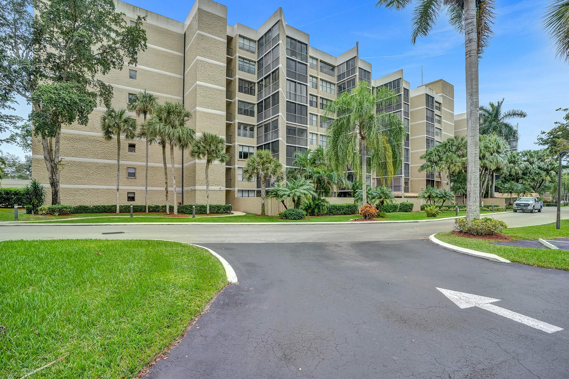 16300 Golf Club Road 109, Weston, FL 33326, Weston