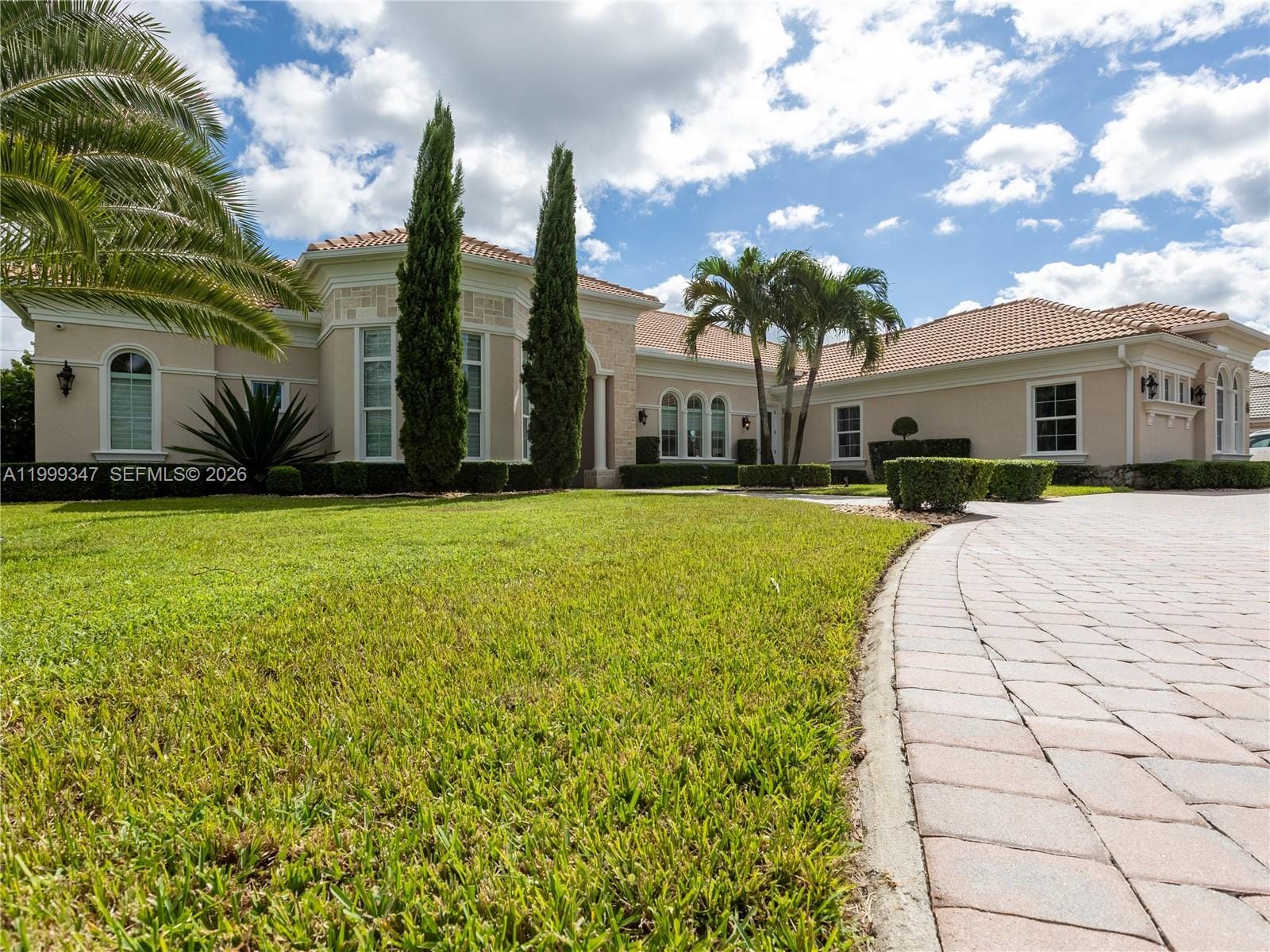 4950 E Sterling Ranch Circle, Davie, FL 33314 photo 4