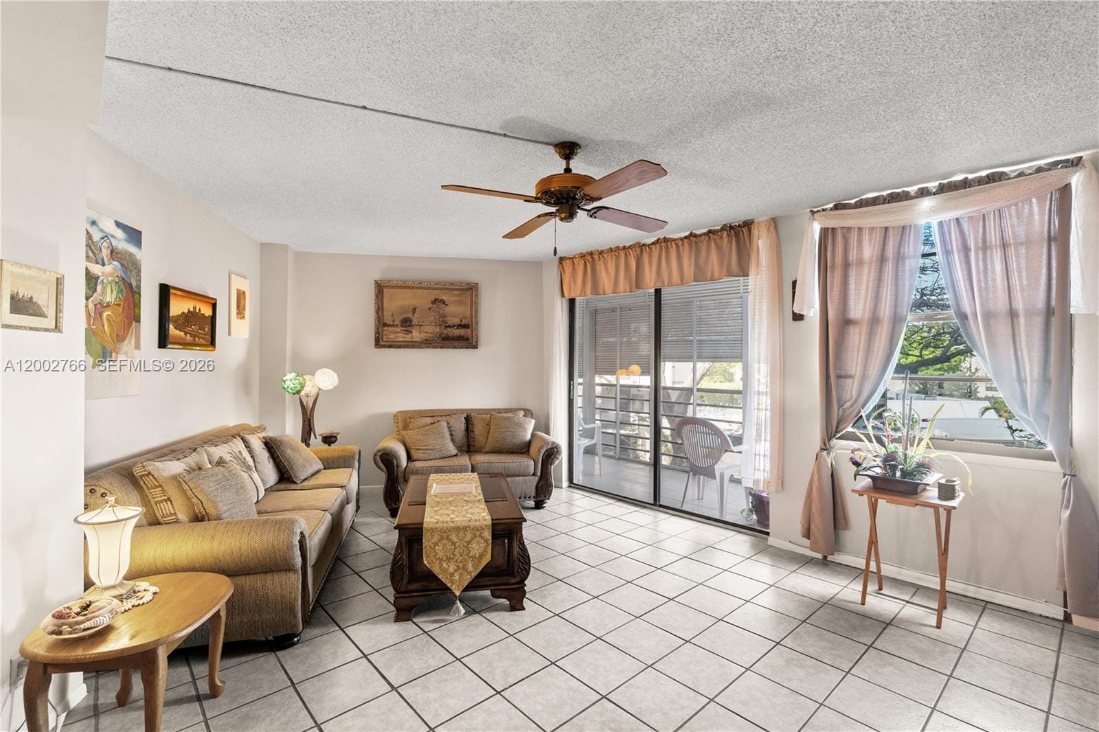 20500 W Country Club Drive 405 — photo 10