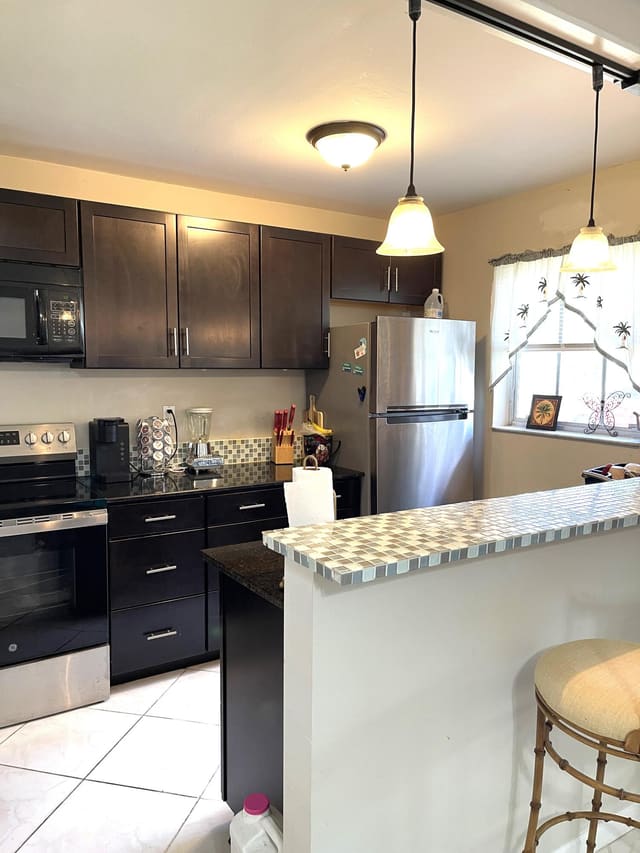 1137 South Drive B, Delray Beach, FL 33445