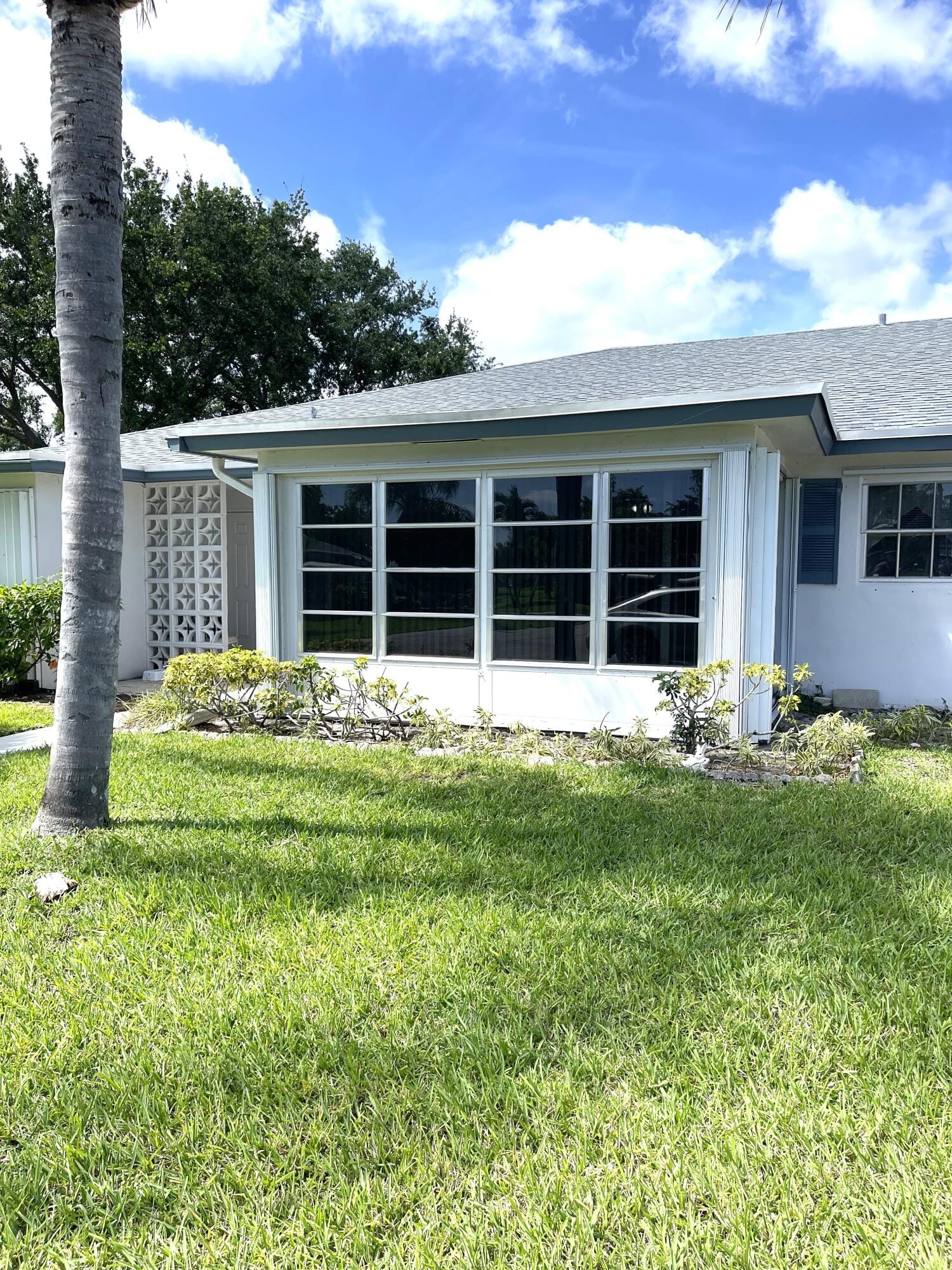 1137 South Drive B, Delray Beach, FL 33445 photo 2