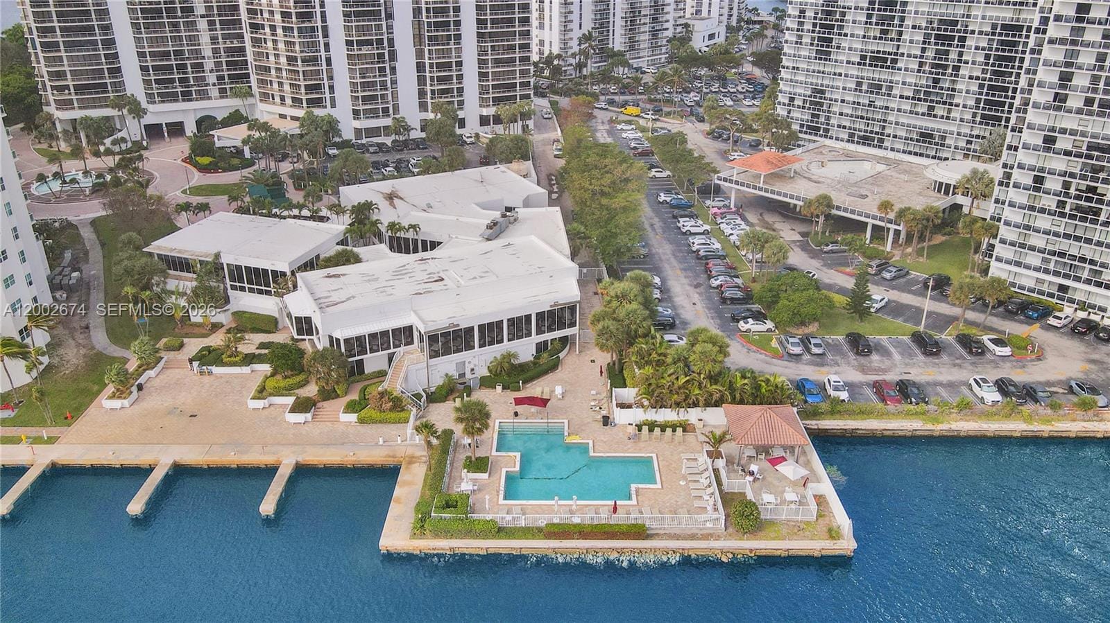 20281 E Country Club Drive 2104, Aventura, FL 33180 photo 17