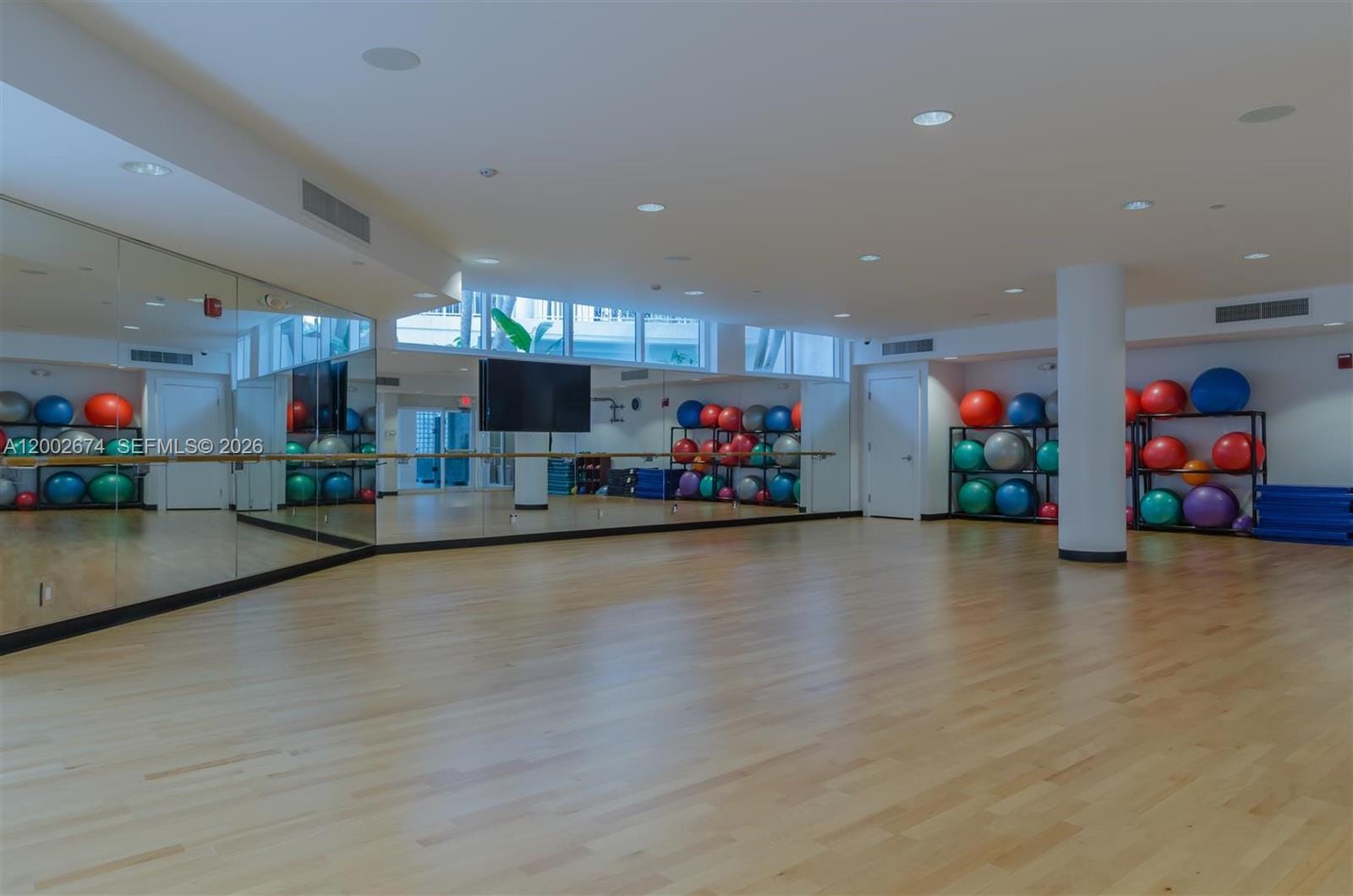 20281 E Country Club Drive 2104, Aventura, FL 33180 photo 23