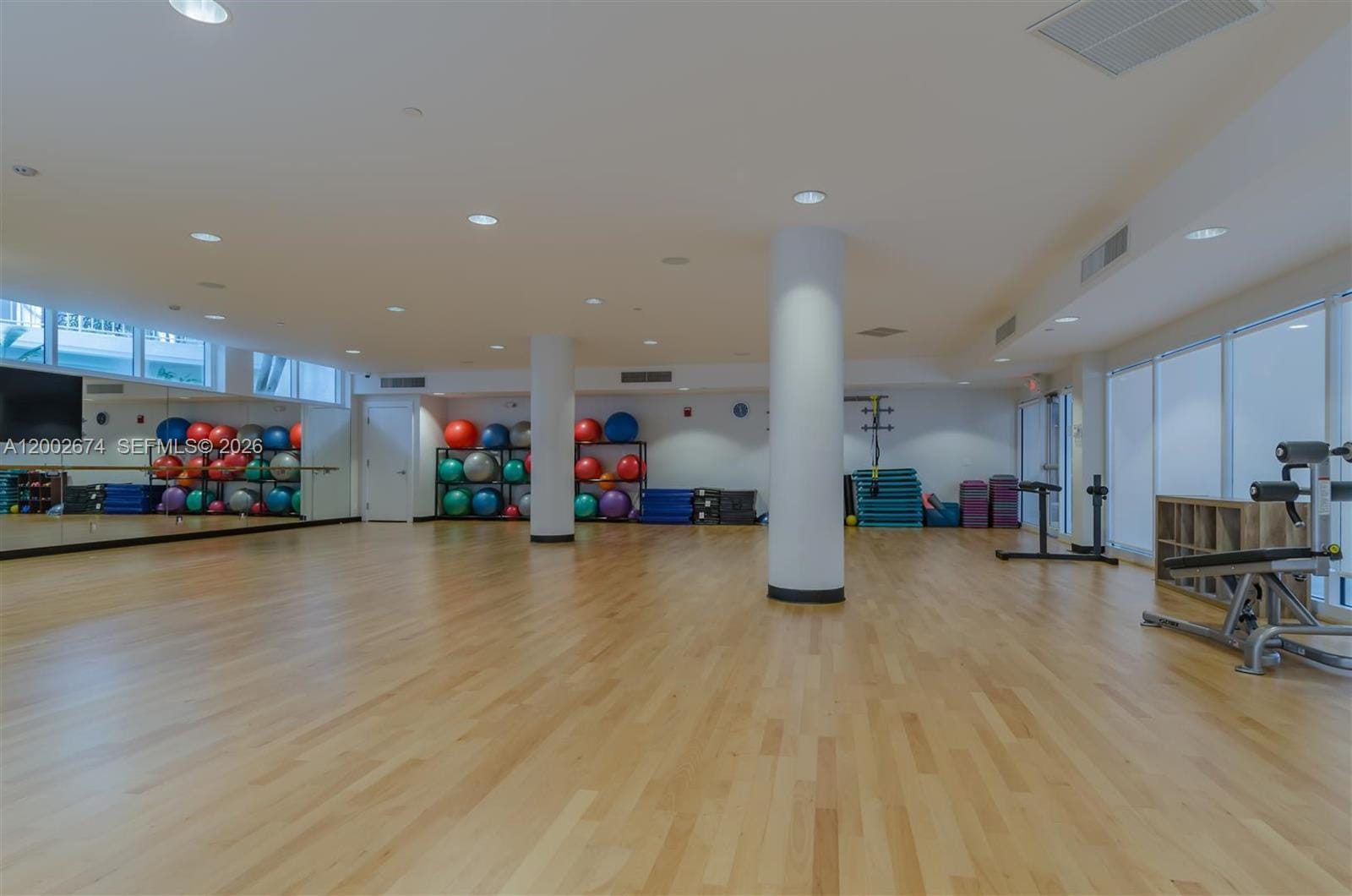 20281 E Country Club Drive 2104, Aventura, FL 33180 photo 24