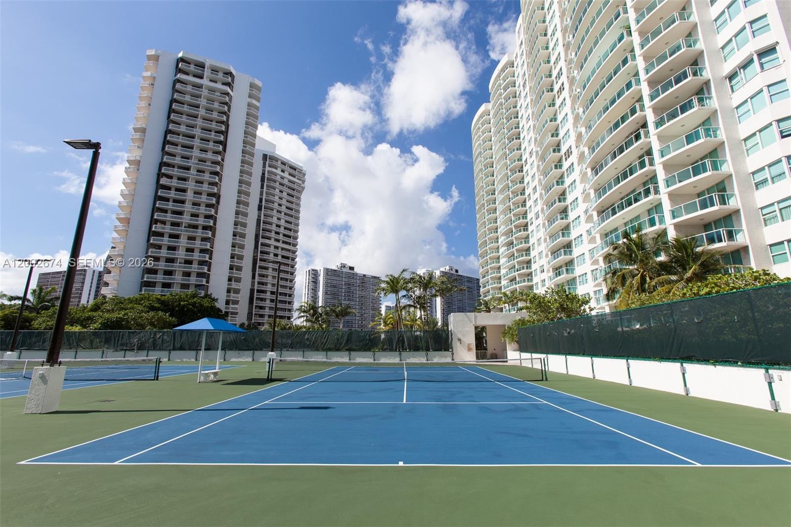 20281 E Country Club Drive 2104, Aventura, FL 33180 photo 10