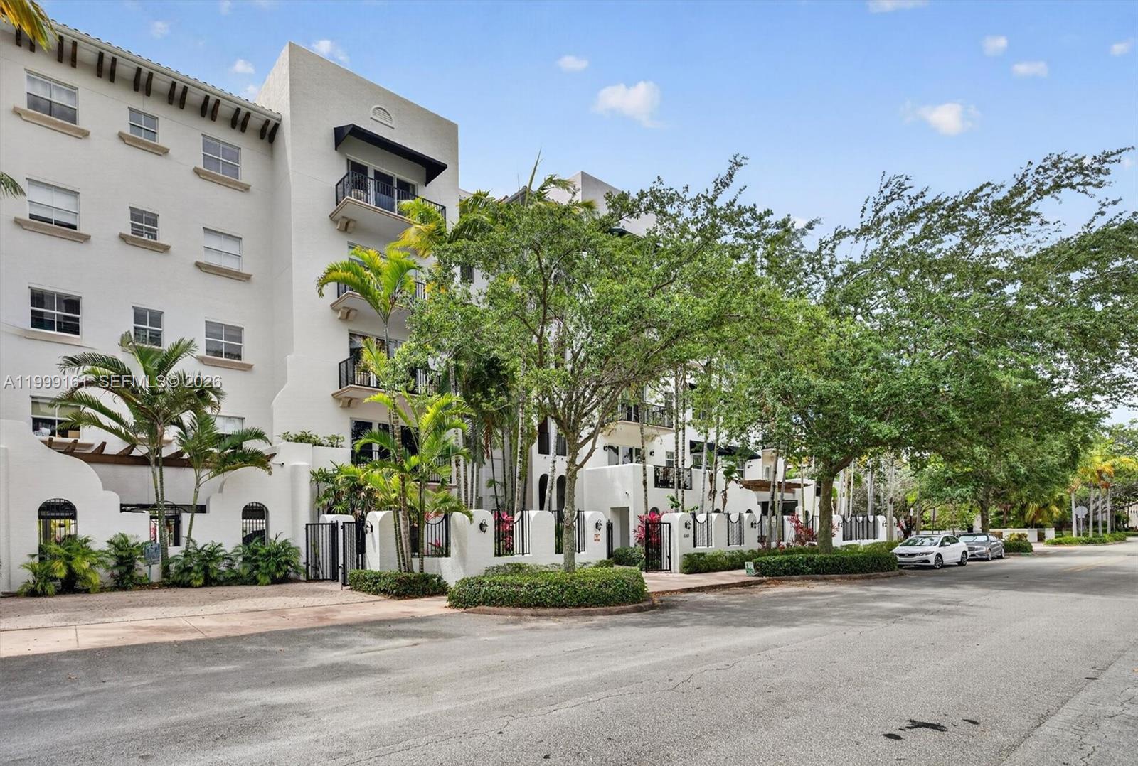 650 Valencia Avenue 302 — photo 4