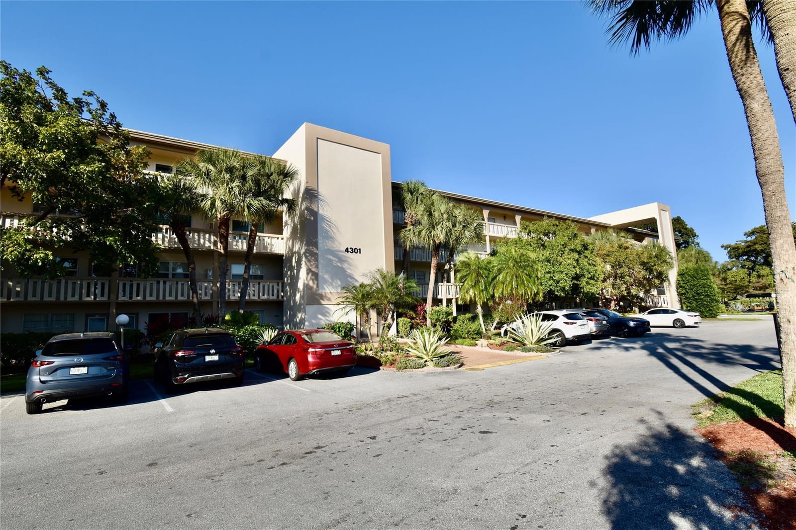 4301 Martinique Circle K1, Coconut Creek, FL 33066 photo 26