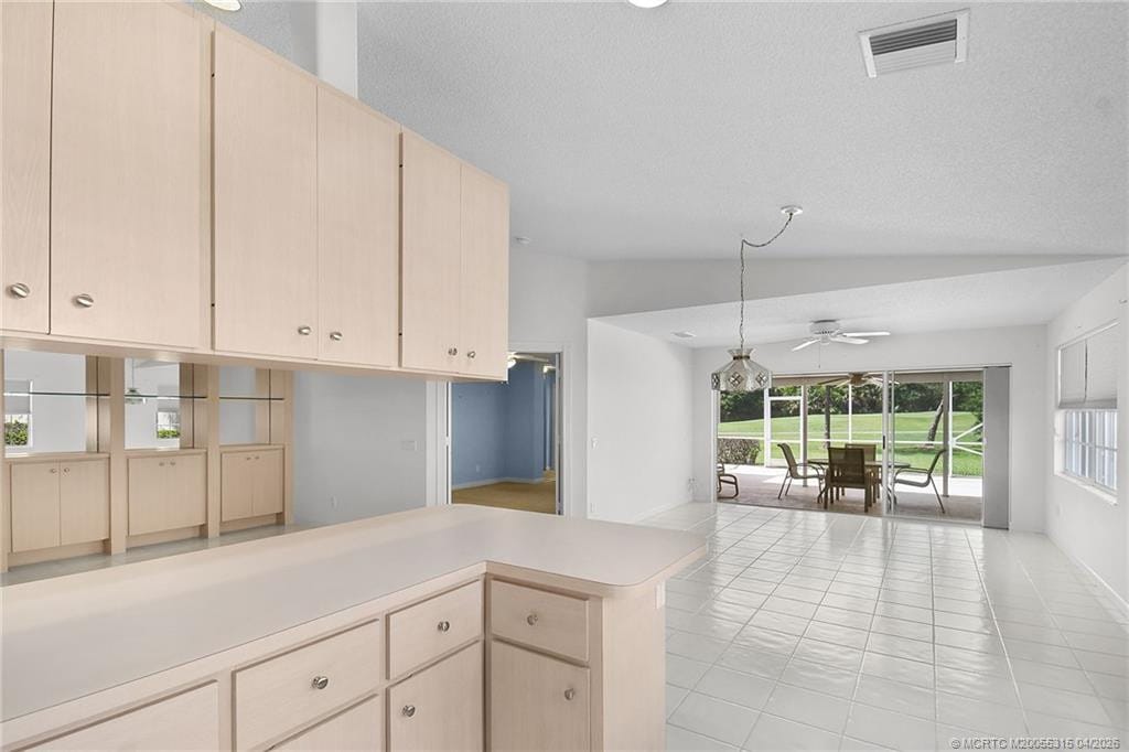 7767 SE Spicewood Circle, Hobe Sound, FL 33455 photo 4