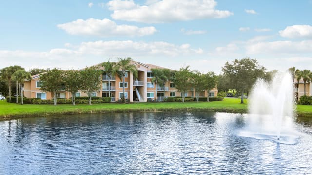 121 SW Palm Drive Unit 306, Port St. Lucie, FL 34986