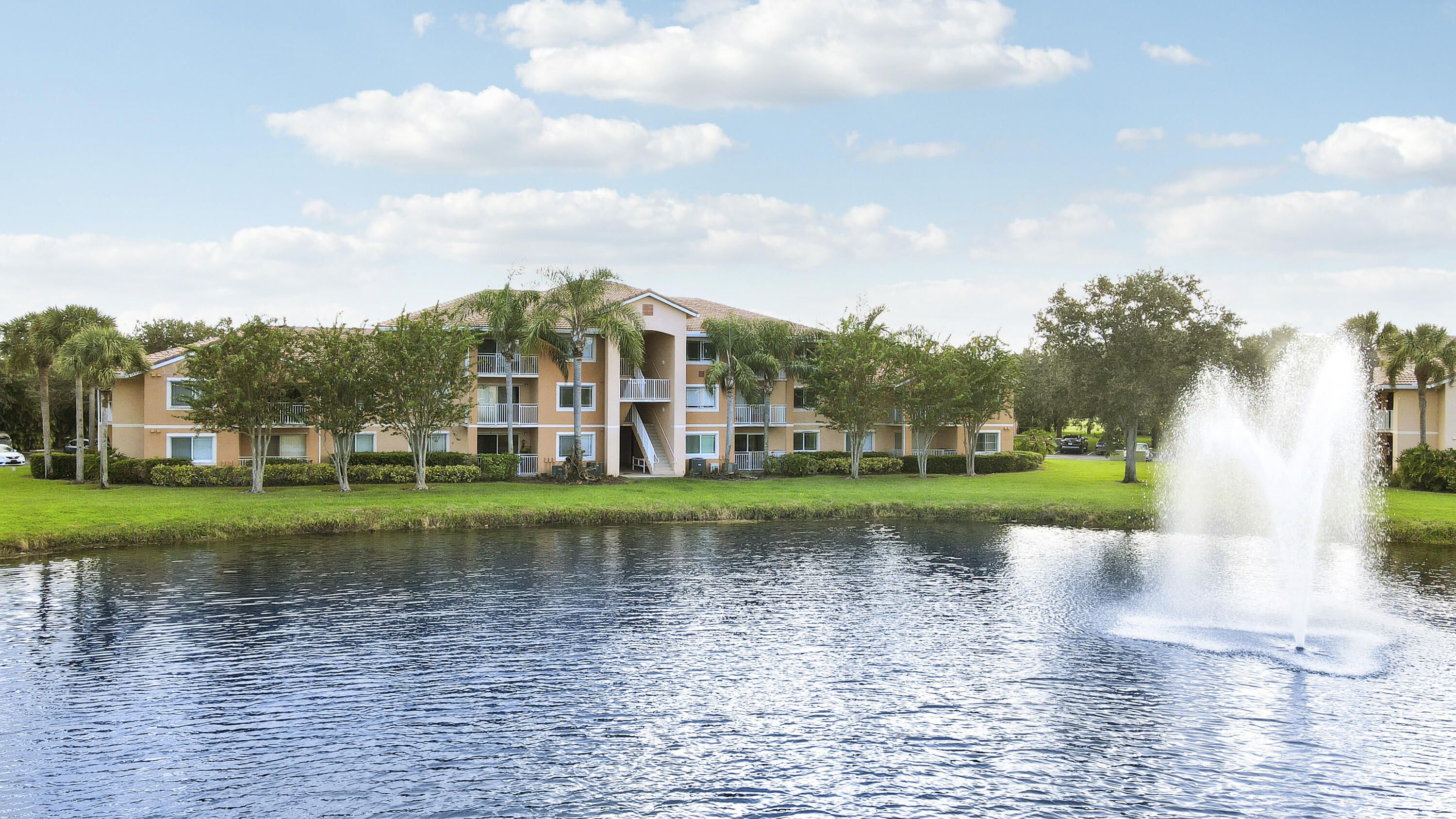 121 SW Palm Drive Unit 306, Port St. Lucie, FL 34986, Port St Lucie
