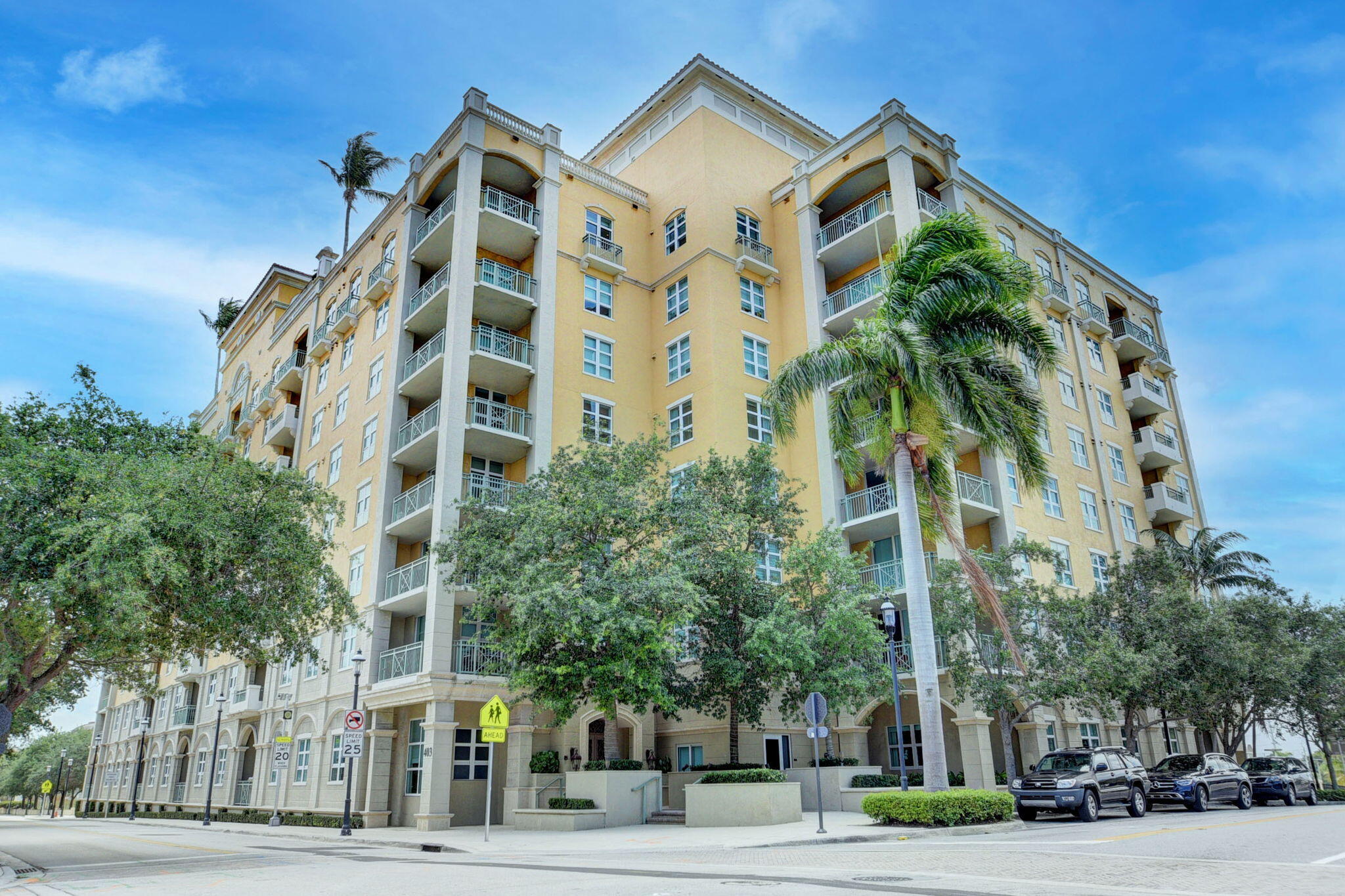 403 S Sapodilla Avenue 307, West Palm Beach, FL 33401, West Palm Beach