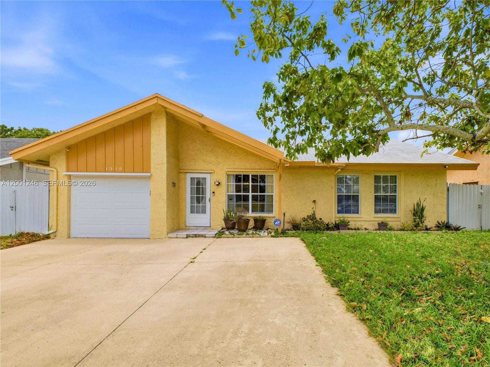 1319 SW 74th Avenue, North Lauderdale, FL 33068 photo 2