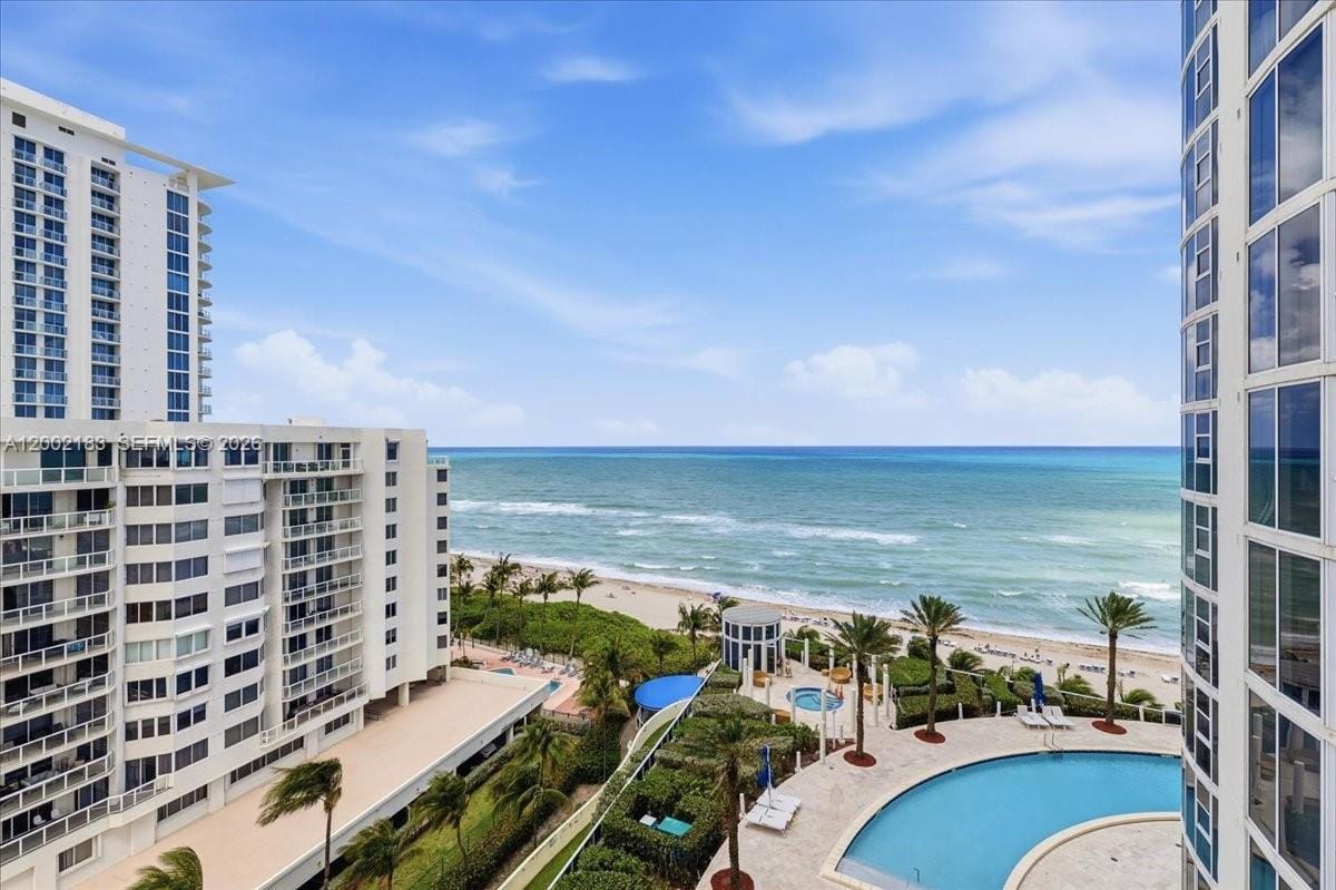 17201 Collins Avenue 1107 — photo 2