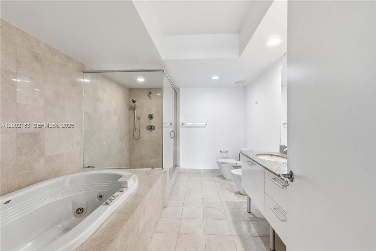 17201 Collins Avenue 1107, Sunny Isles Beach, FL 33160 photo 14