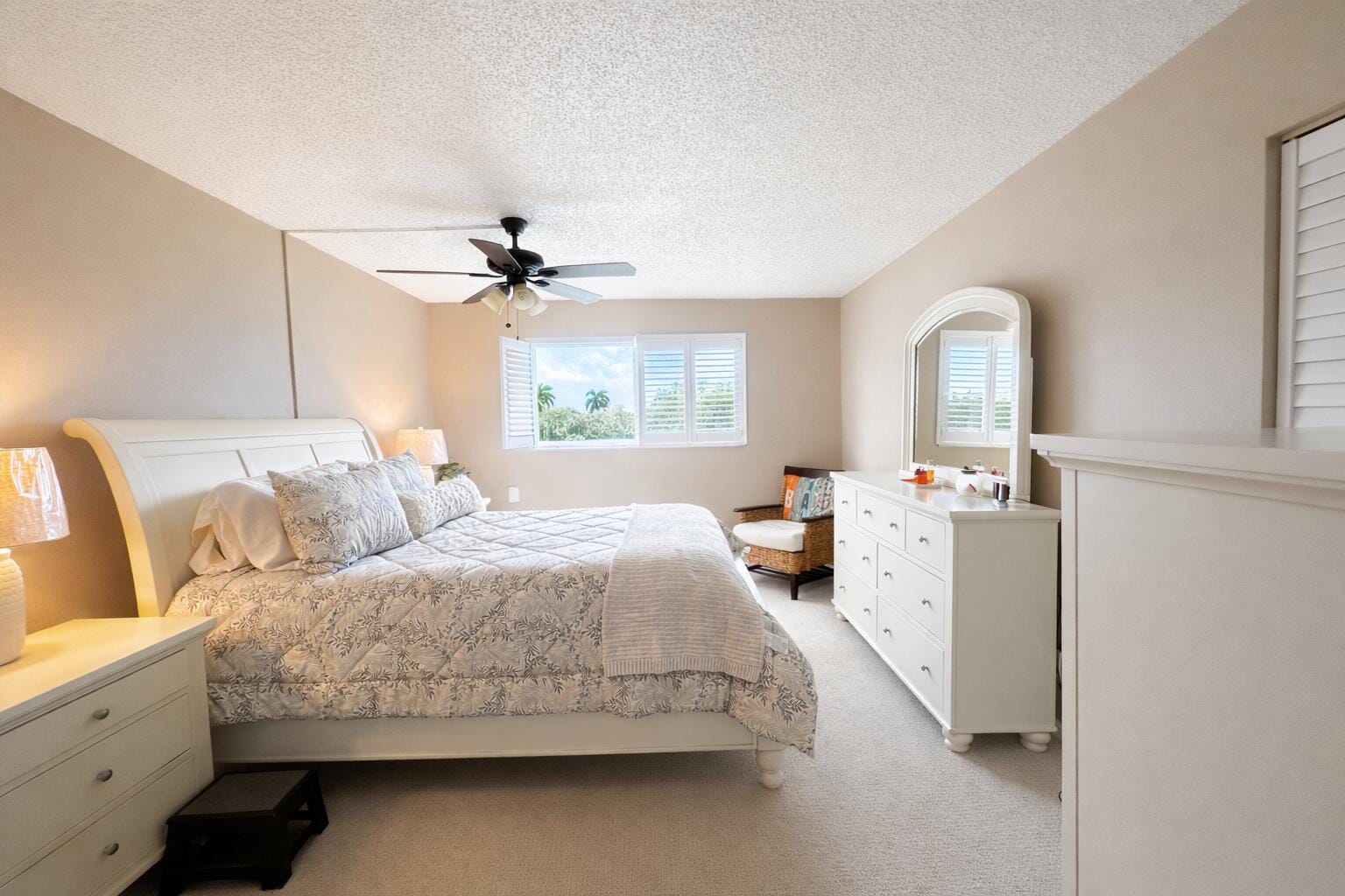 9 Colonial Club Drive 202, Boynton Beach, FL 33435 photo 10