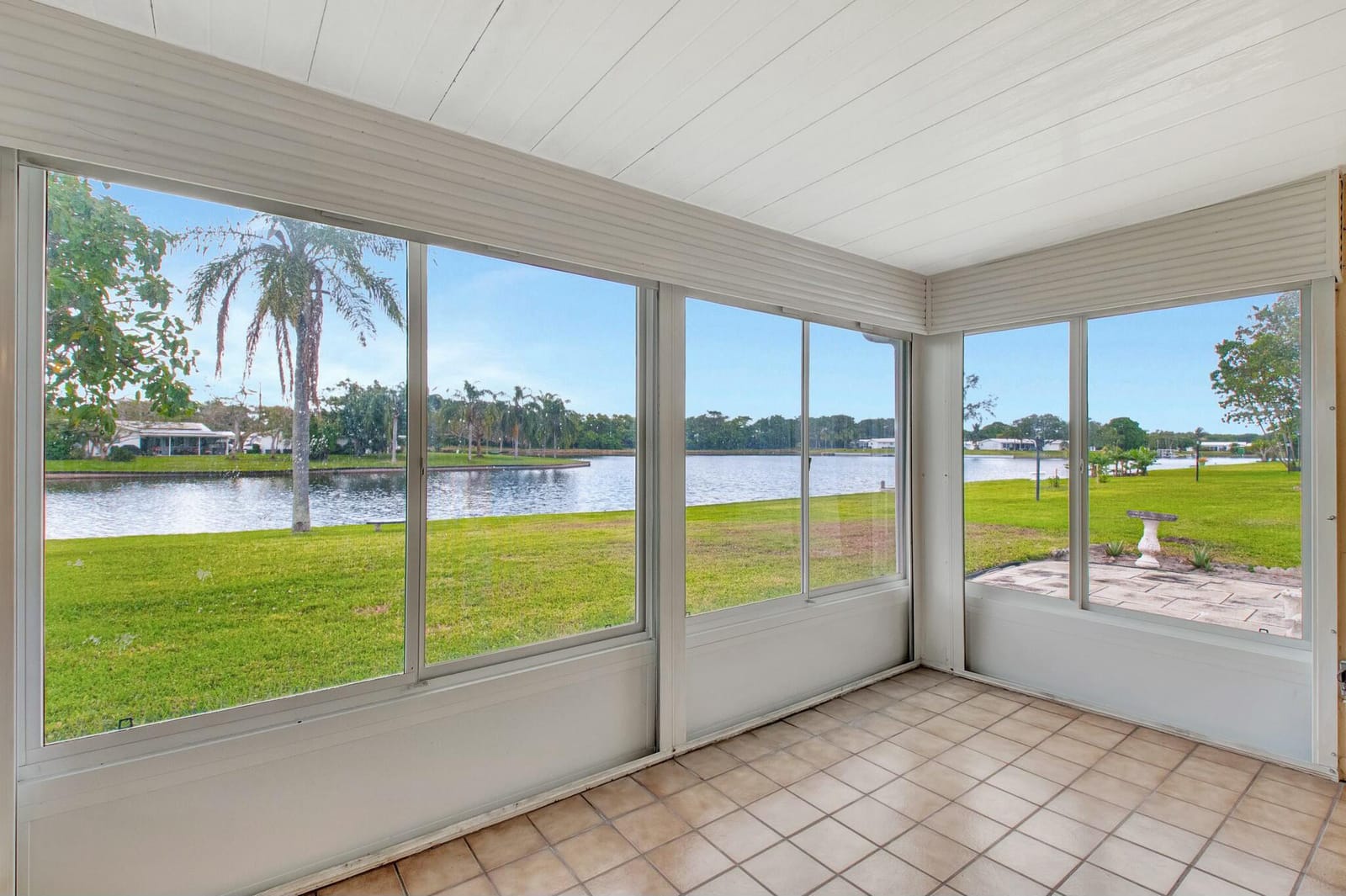 1704 SW 16th Street, Boynton Beach, FL 33426 photo 4