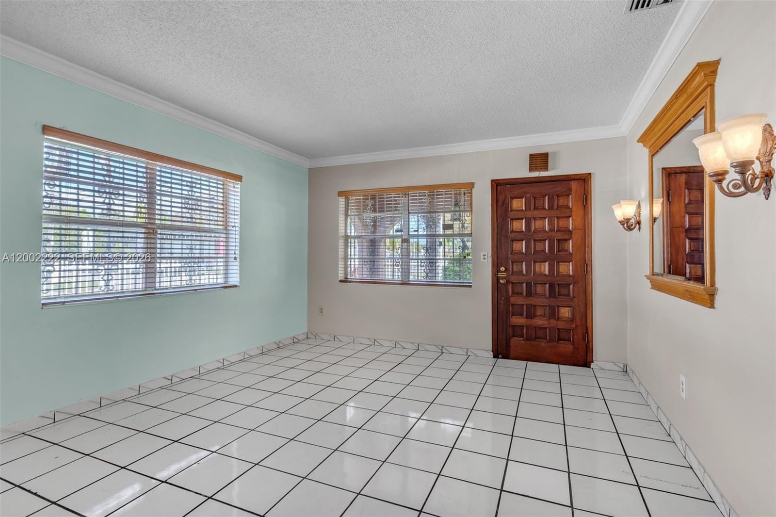 3194 SW 6th Street, Miami, FL 33135 photo 3