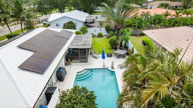 2529 NW 32nd Street, sold in Boca Madera, Boca Raton, FL