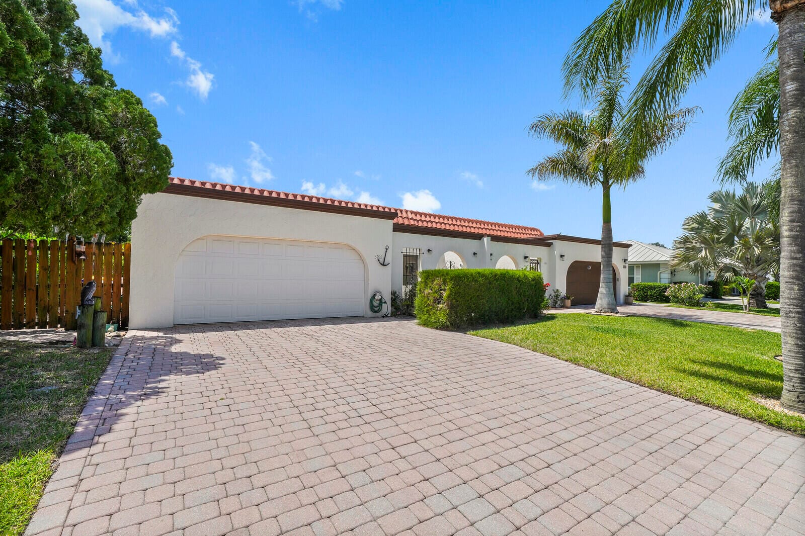 3922 SE Fairway W, Stuart, FL 34997 photo 1