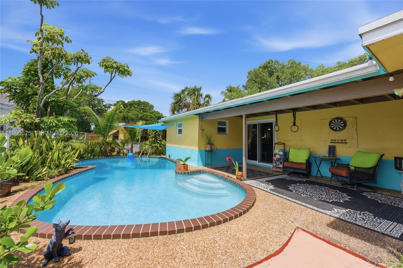 737 SW 2nd Court, Hallandale Beach, FL 33009 photo 2