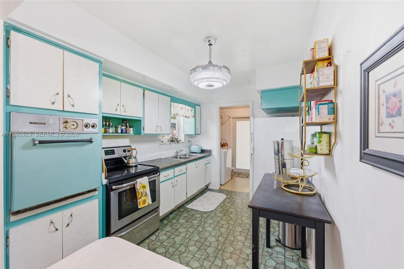 737 SW 2nd Court, Hallandale Beach, FL 33009 photo 19