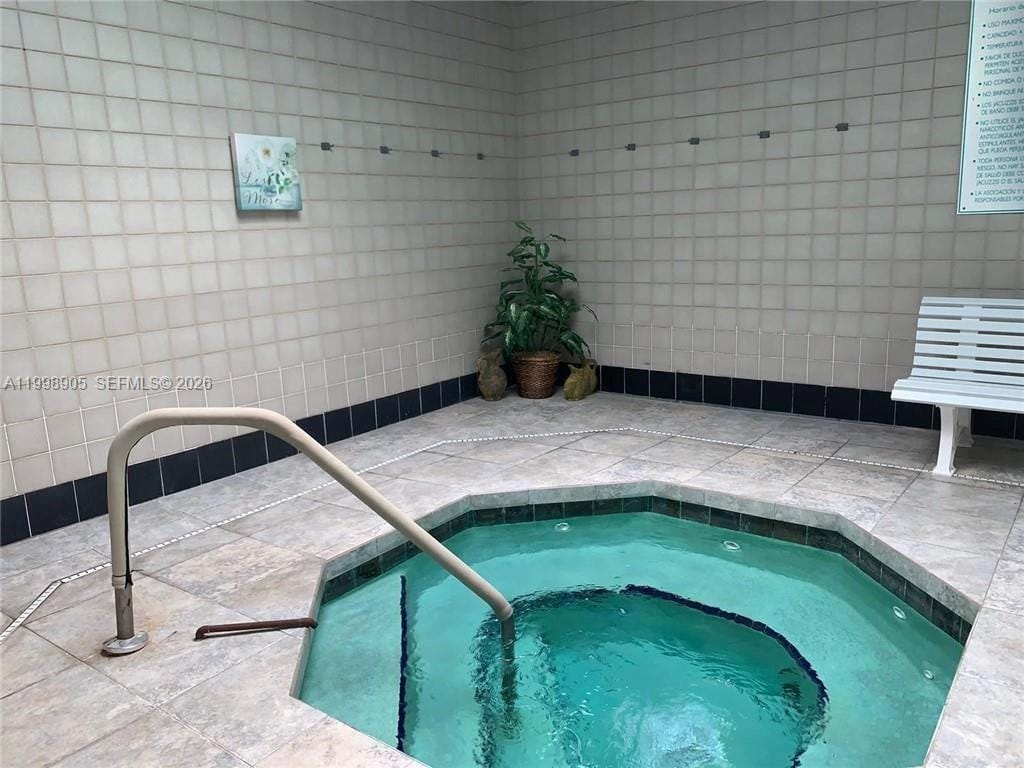 1100 Colony Point Circle 105, Pembroke Pines, FL 33026 photo 30