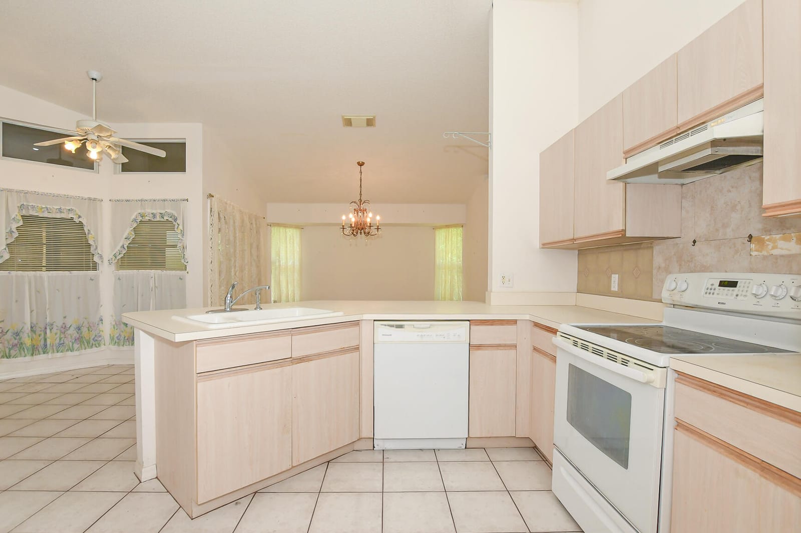 1810 SW Mcallister Lane, Port St. Lucie, FL 34953 photo 18
