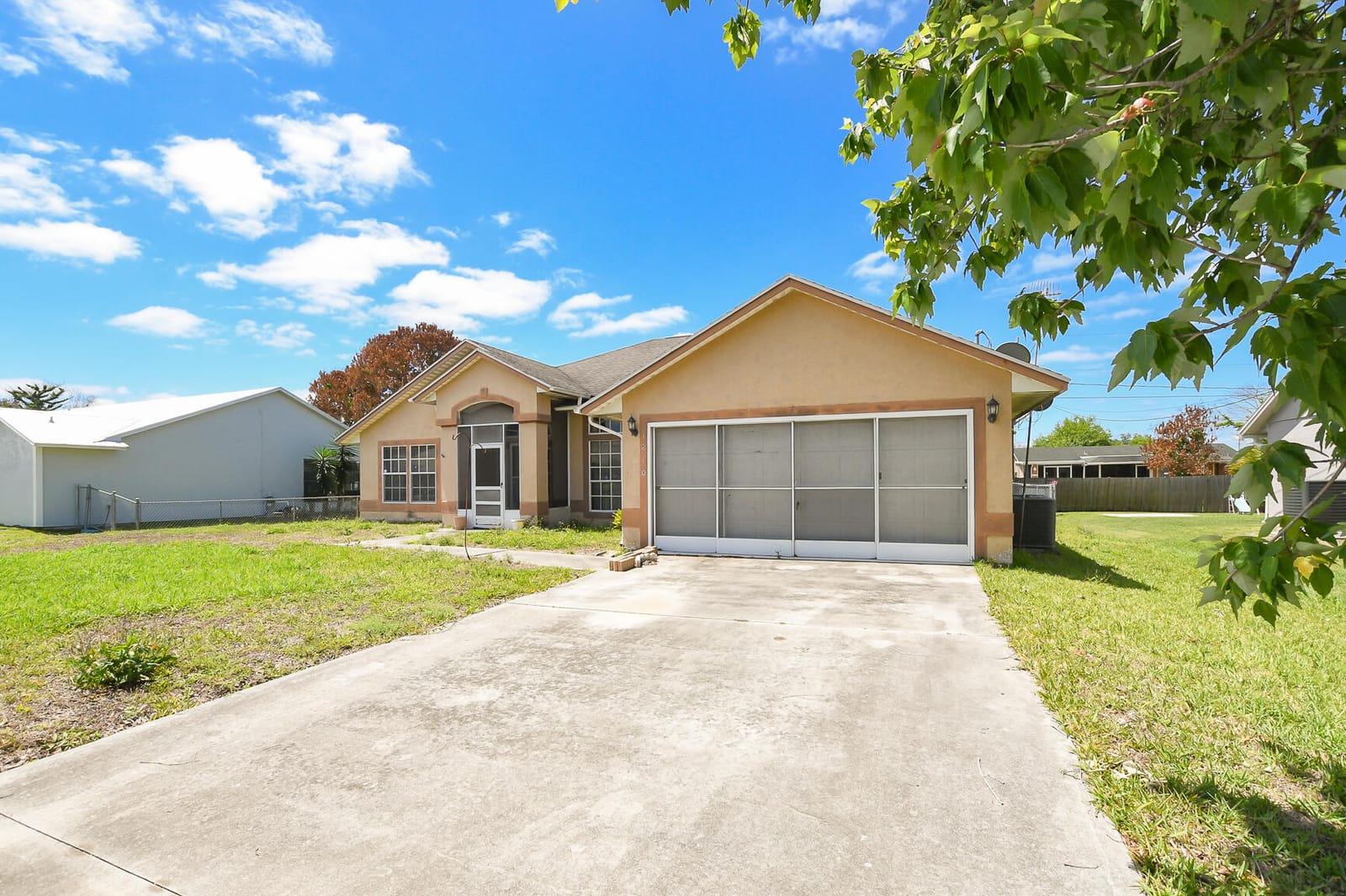 1810 SW Mcallister Lane — photo 4