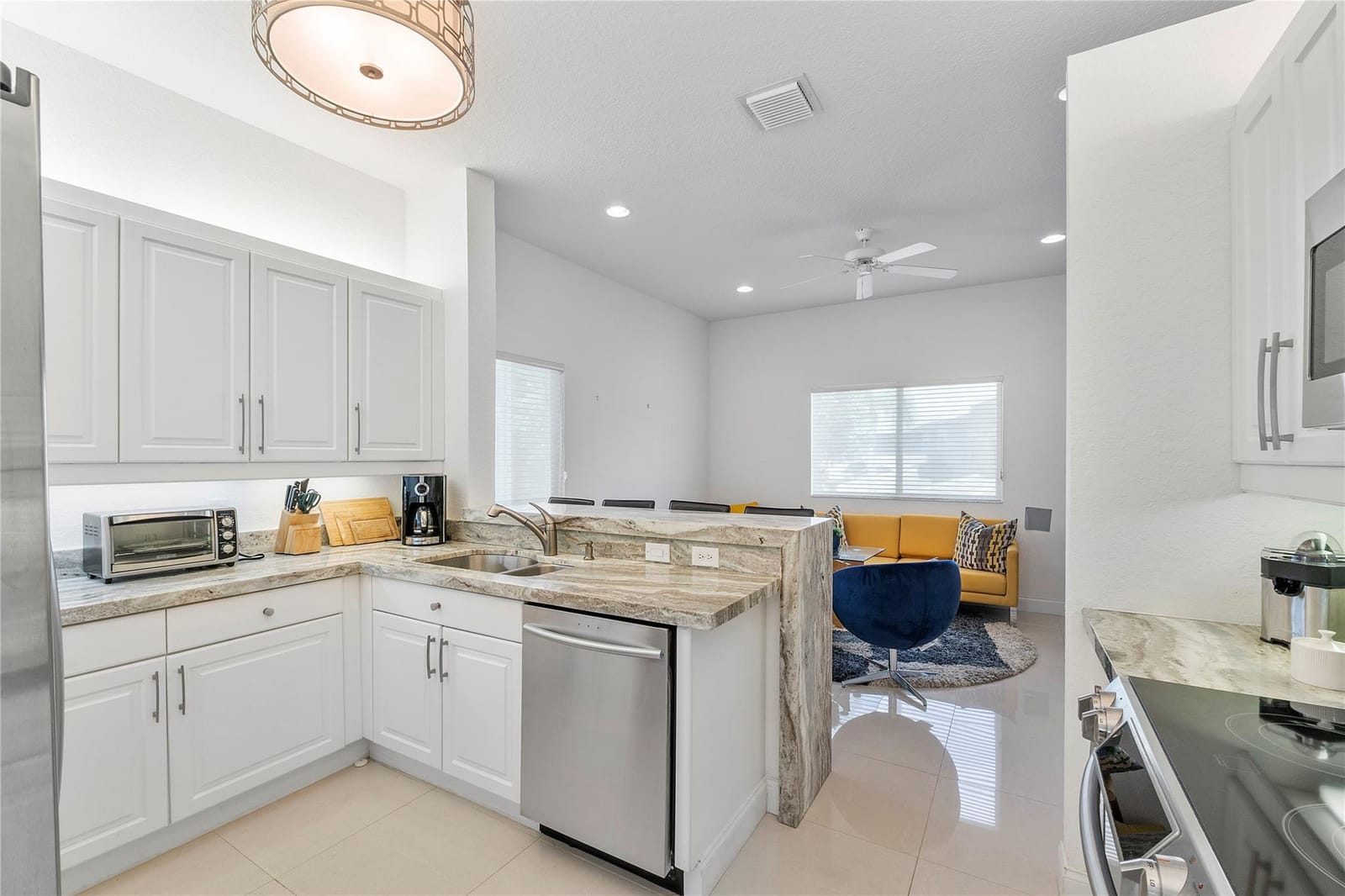 7940 Exeter Circle E 201, Tamarac, FL 33321 photo 18