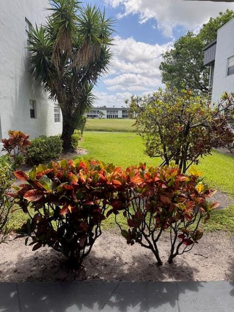 6 Normandy A, Delray Beach, FL 33484 photo 2