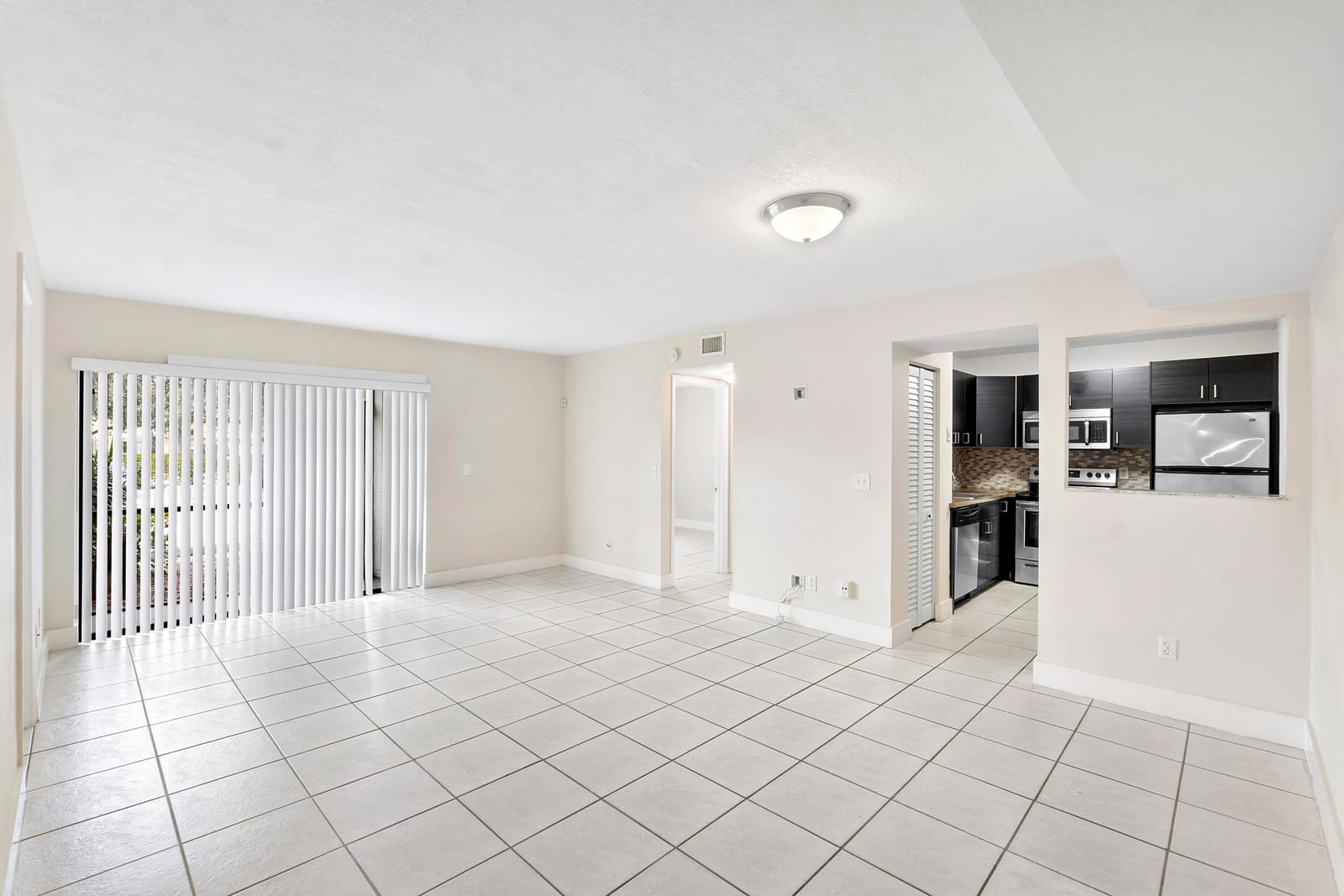 10710 Royal Palm Boulevard 2-2 — photo 3