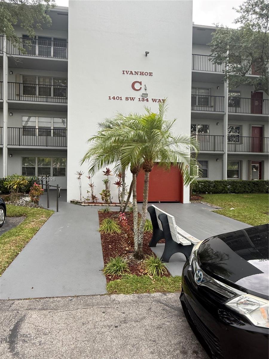 1401 SW 134th Way 106C, Pembroke Pines, FL 33027, Pembroke Pines
