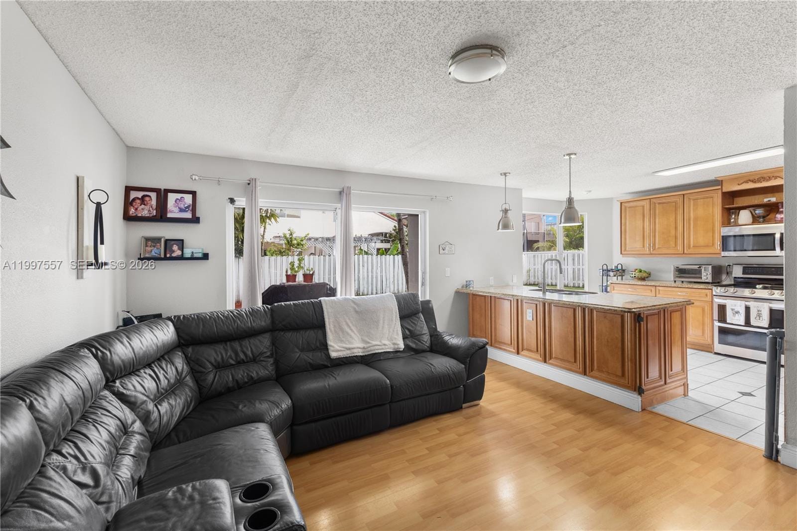 317 SW 191st Terrace, Pembroke Pines, FL 33029 photo 14